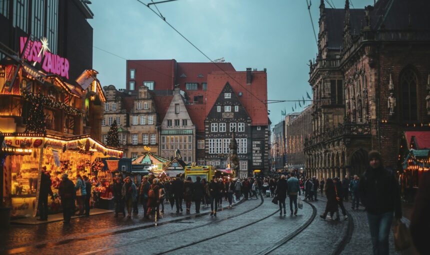 Magical Things to Do at Christmas in America